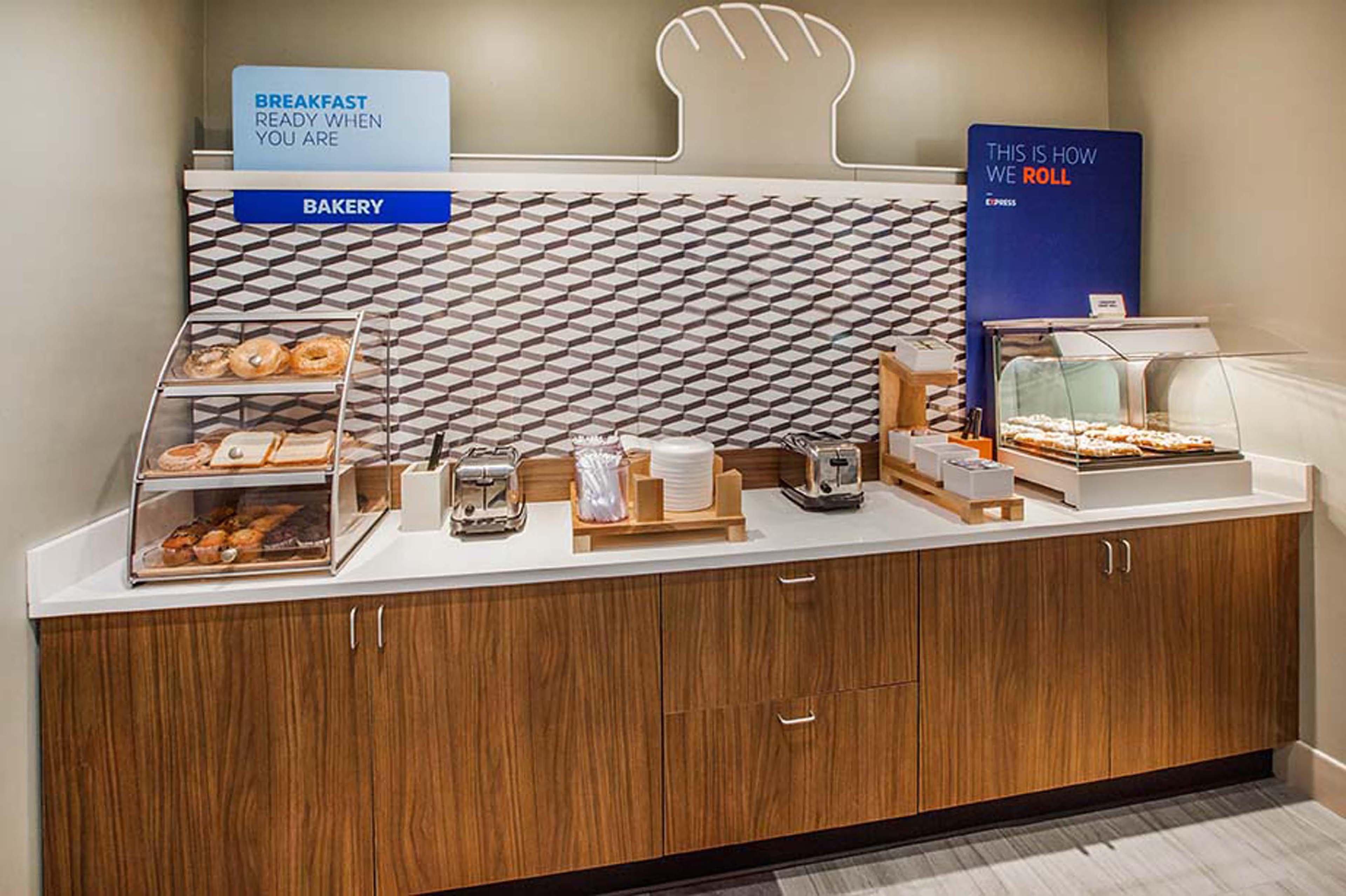Holiday Inn Express And Suites Allentown West By Ihg Zewnętrze zdjęcie